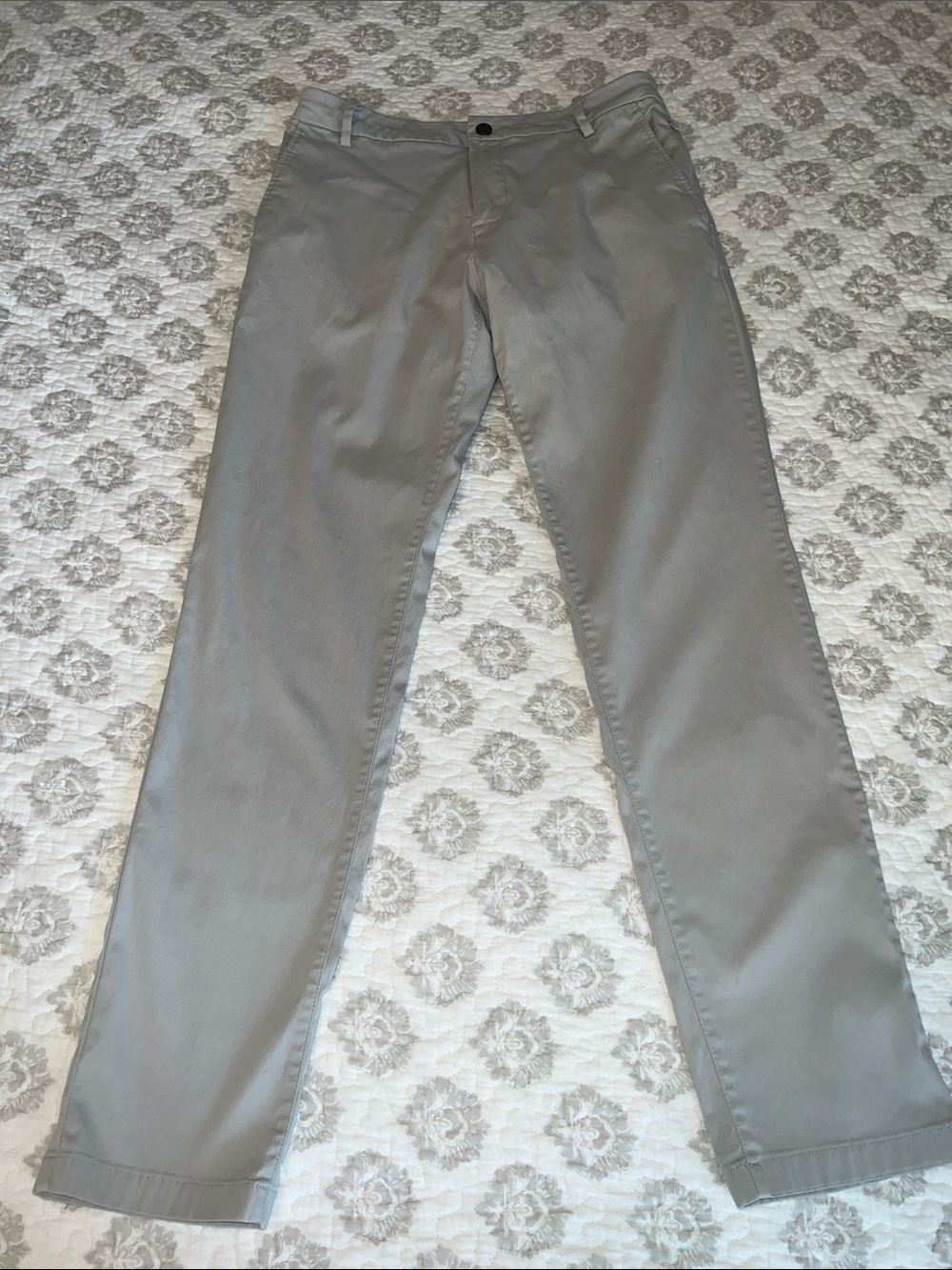 30 x 32 Men's Light Gray Birddogs Pants. The Ernie Musks